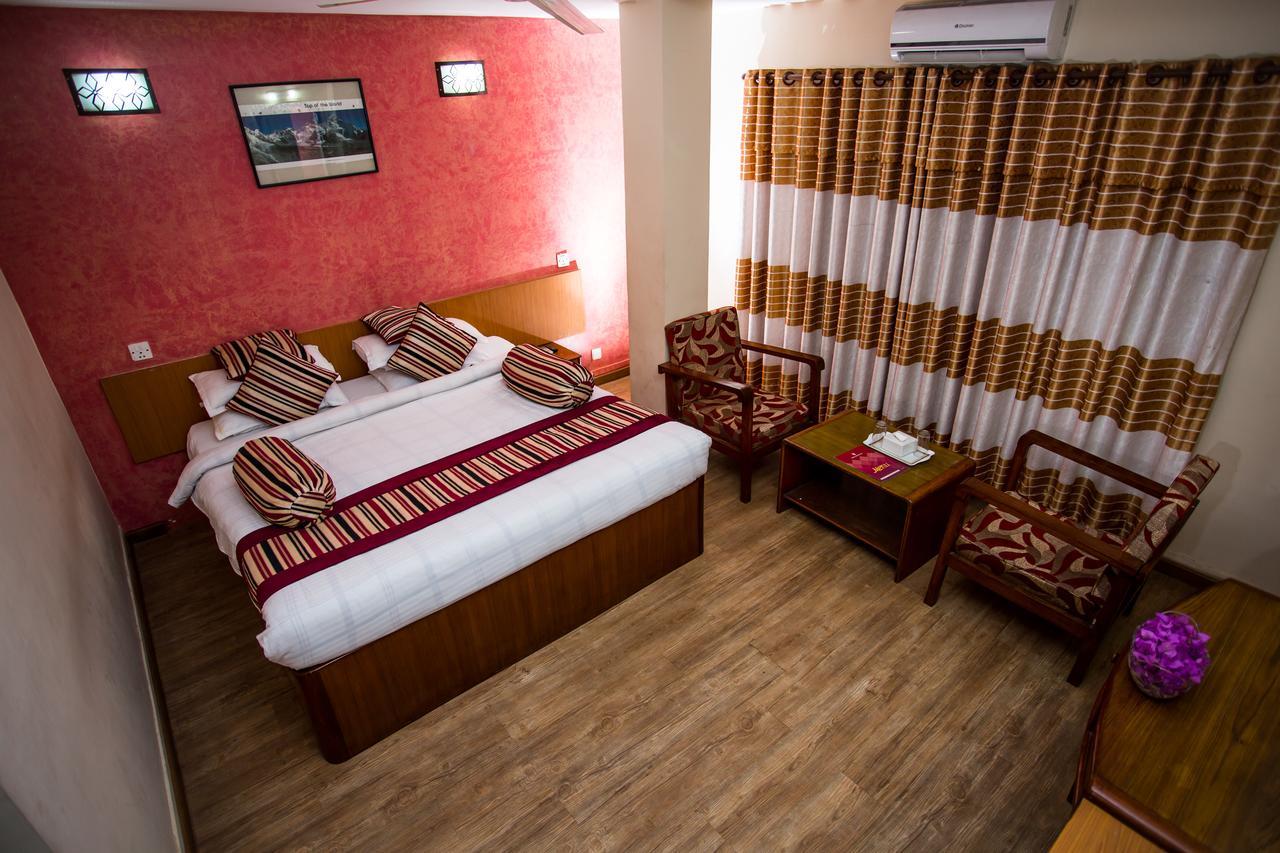 Hotel Crown Plaza Kathmandu Exterior photo