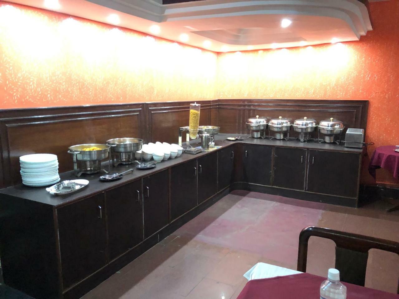 Hotel Crown Plaza Kathmandu Exterior photo
